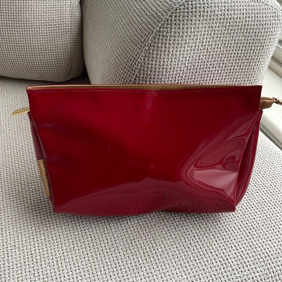 Estee Lauder Patent Leather Makeup Tote - Picture 1 of 5